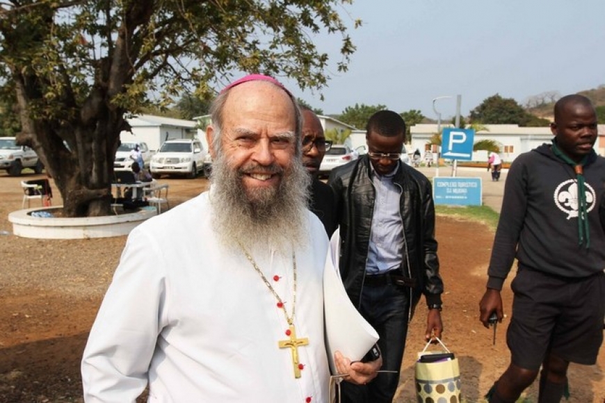 Rücktritt des Bischofs von Viana in Angola